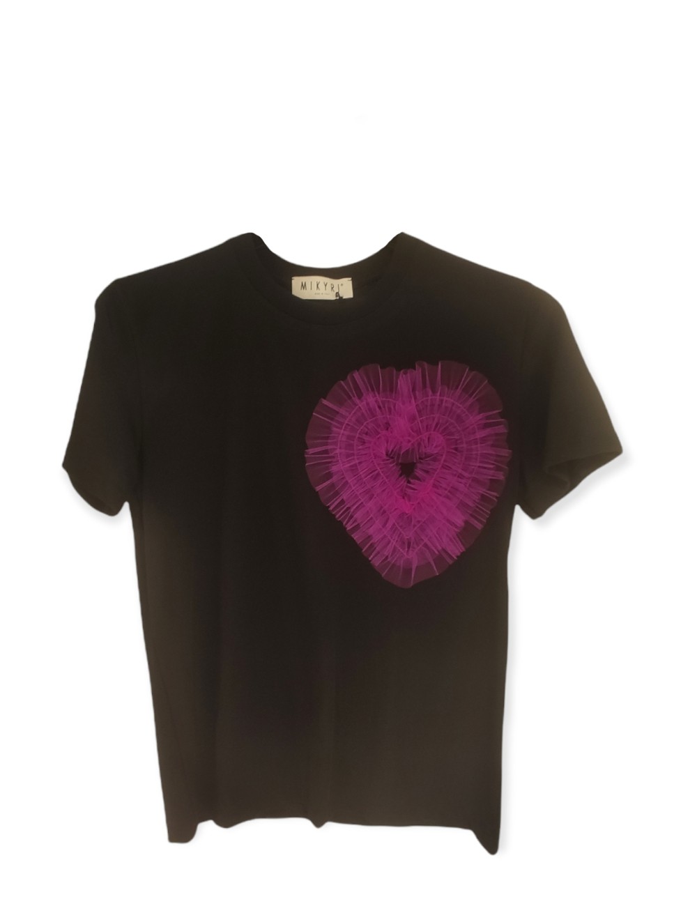 copy of T-shirt nera con cuore in tulle lilla