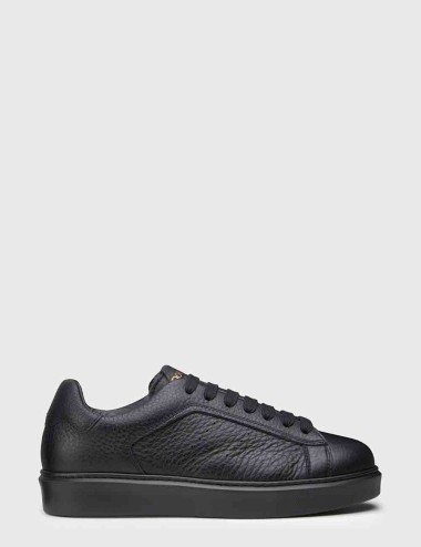 Sneaker In Pelle Bottalata Con Dettaglio Pelliccia Nero