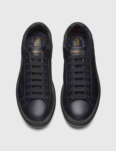 Sneaker In Pelle Bottalata Con Dettaglio Pelliccia Nero