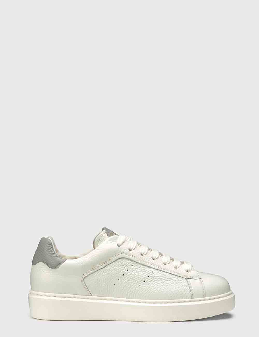 Sneaker In Pelle Bottalata Con Dettaglio Pelliccia Bianco