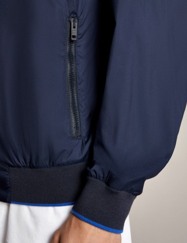 Windbreaker blue