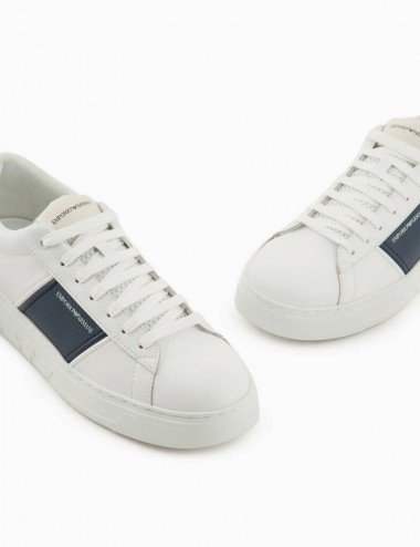 Sneakers in pelle con dettaglio logato Blu navy
