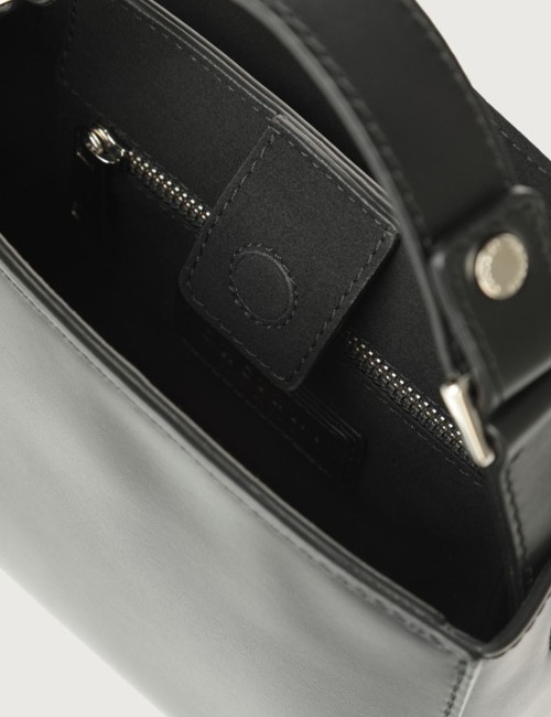 Borsa Sveva Vanity Mini a mano in pelle con tracolla nero