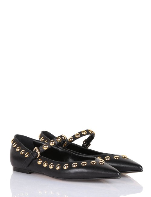 Scarpa bassa in nappa con borchie ISA nero