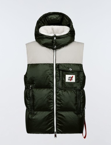 STEWART OUTERWEAR MILITARY GREEN