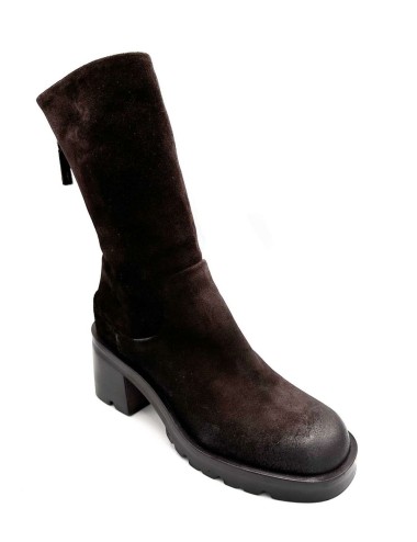 JET FITTED ANKLE BOOTS IN EBONY SUEDE