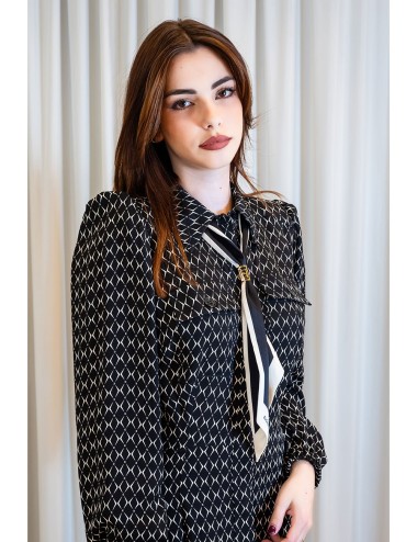 Miniabito in georgette stampa rombo con foulard nero/burro