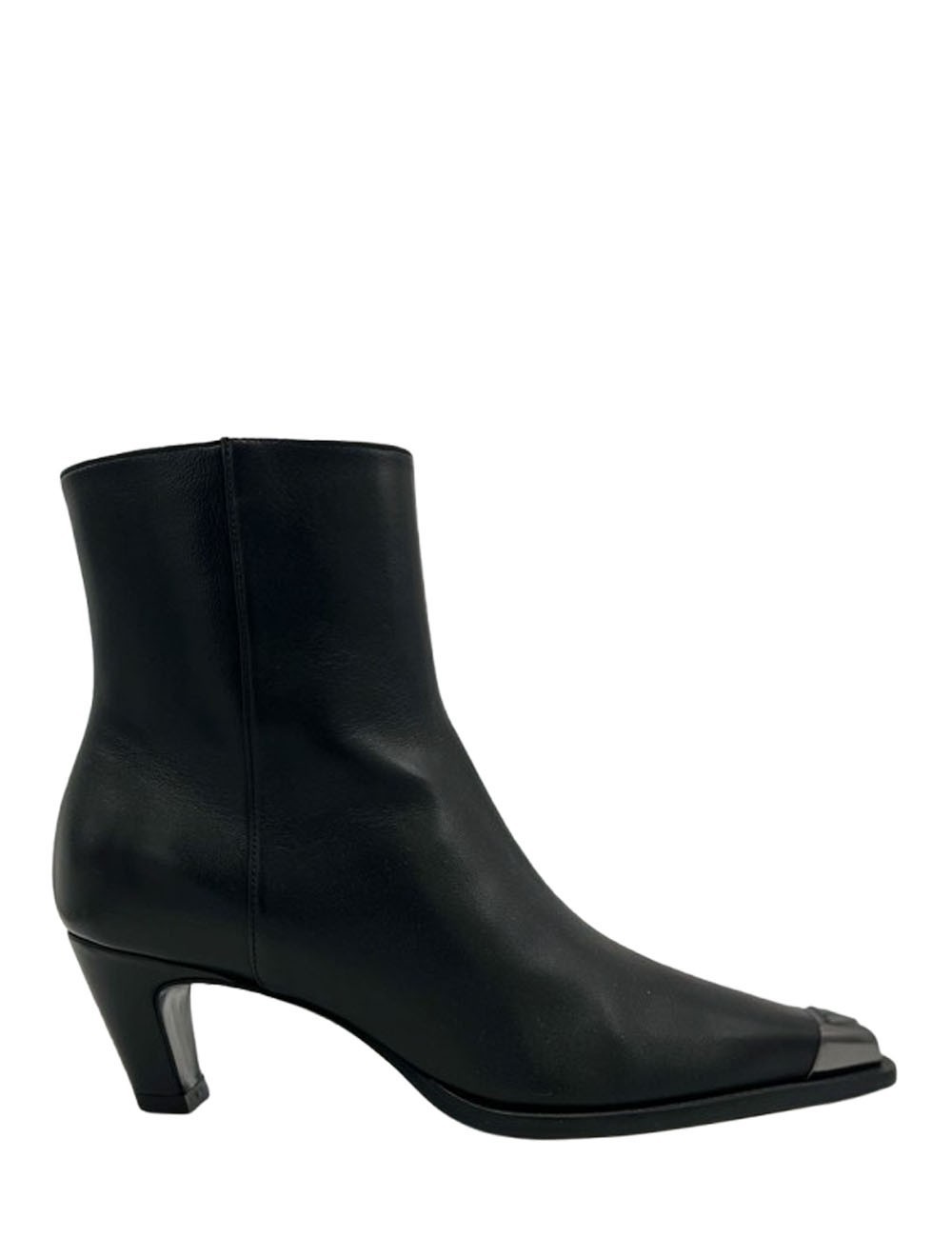 Stivaletto in nappa con puntale nero