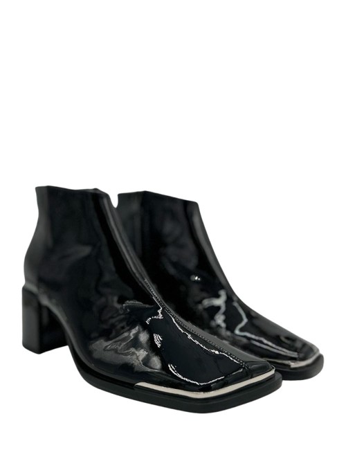 Tronchetto in vernice nero