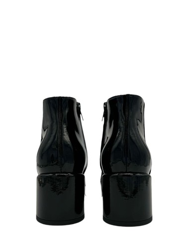 Tronchetto in vernice nero
