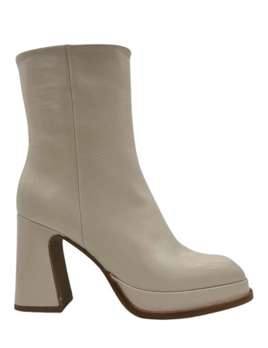 Stivaletto in pelle burro