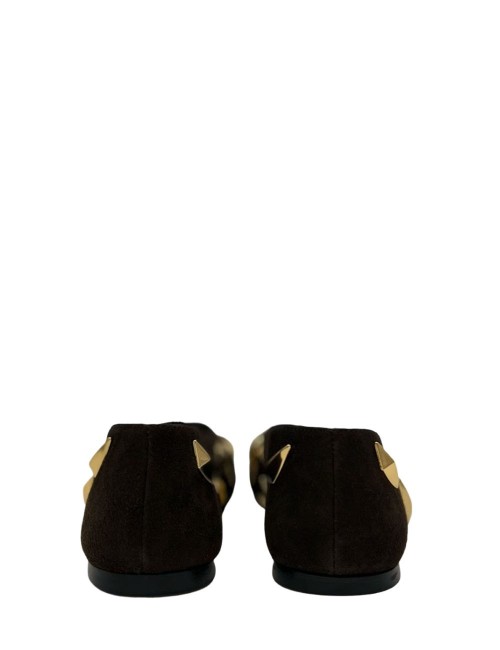 Ballerina scamosciata marrone con borchie oro