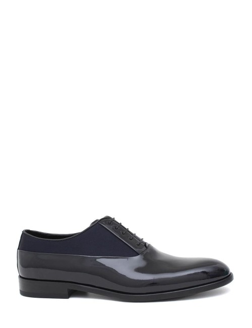 SCARPA CON LACCI BLU IN VERNICE