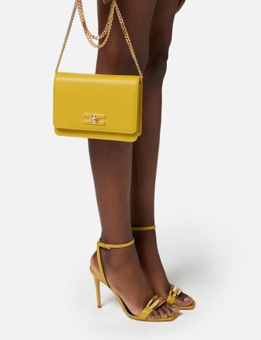 Small shoulder bag with groumette chain curry