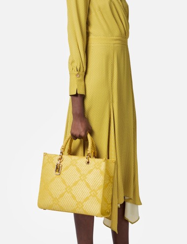 Tote media in jacquard con charms curry