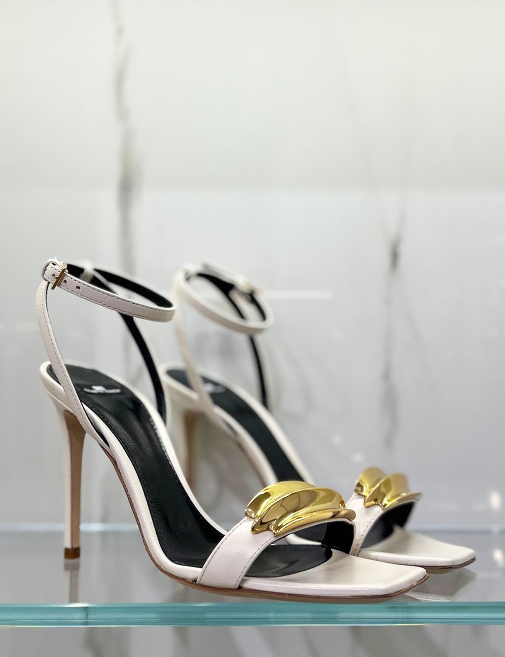 Leather sandals with jewel detail butter
