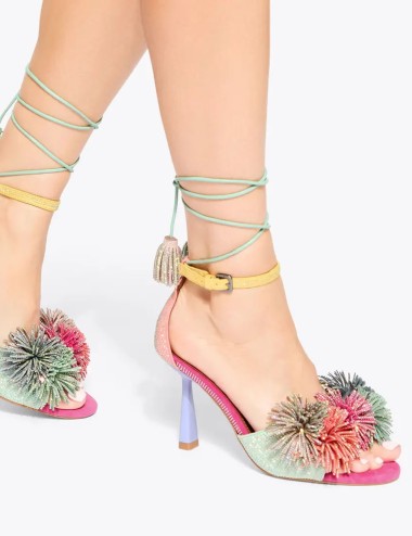 Sandali alti con pom pom e cristalli