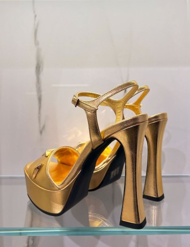 Sandalo con tacco Ersa laminato oro