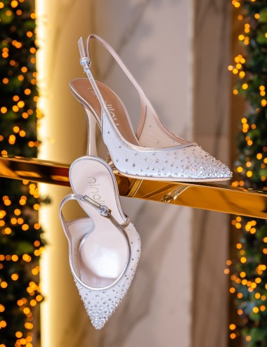 Slingback MYA in nappa laminata con punta in rete e strass argento