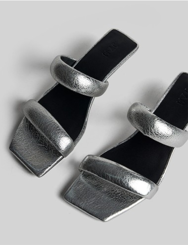 Sandali CODY con fasce imbottite e tacco a cono silver