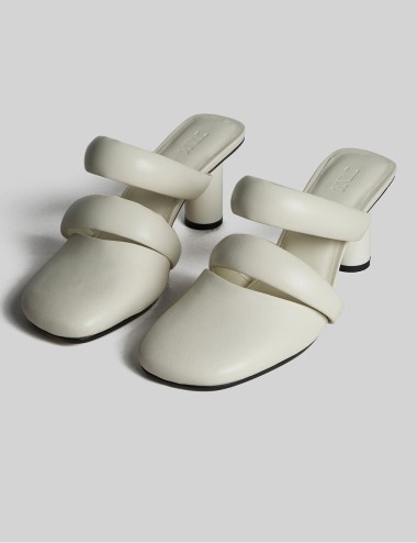 DAKOTA CYLINDER HEEL MULE WITH STRUCTURED STRAP