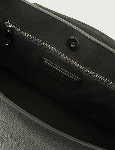 Borsa a spalla media Sveva Soft in pelle con tracolla Nero