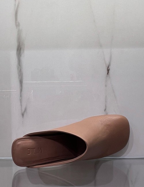 Mules DALI con  tacco cilindrico nude