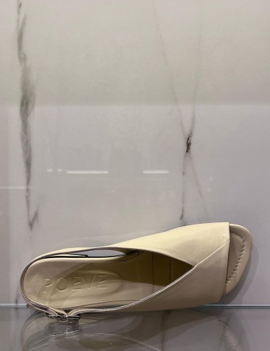 Christin Sandals nappa beige