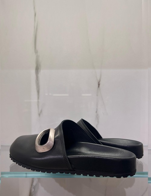 Mules in nappa neri