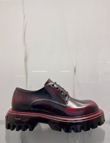 Stringate Shark Red