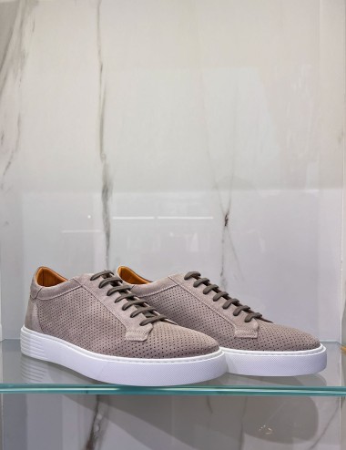 Sneakers scamosciate traforate dove