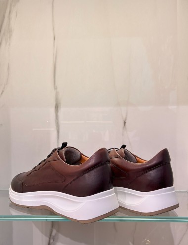 Sneakers in pelle testa di moro