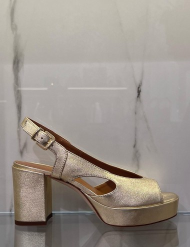 Sandali con plateau platino
