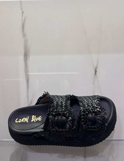 Sandali piattaforma in pelle intrecciata nera
