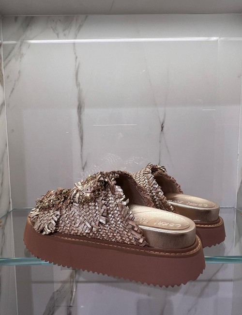 Woven leather platform sandals oro