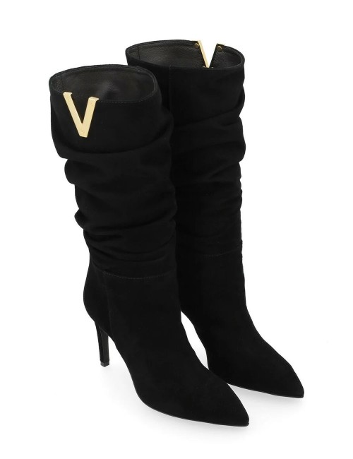 3/4 boot with ruffles in black suede