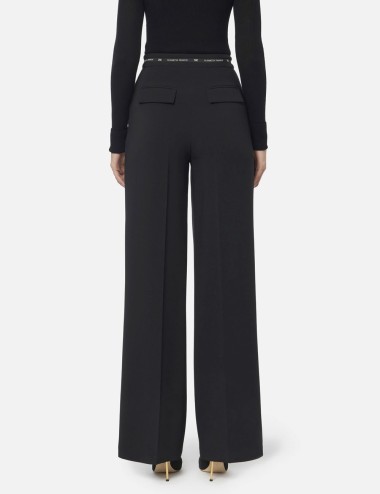 Pantaloni in crêpe leggero con nastro logo nero