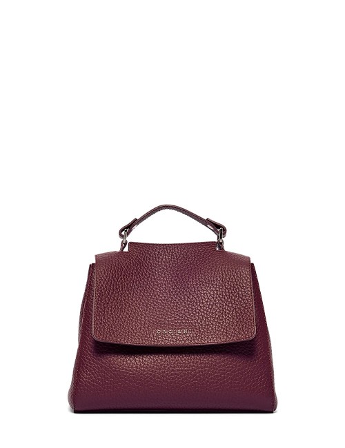 Sveva Soft Small leather handbag with shoulder strap chianti