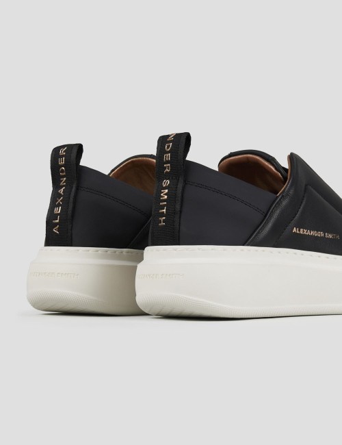 Sneakers Wembley Slip-on Donna in pelle nera