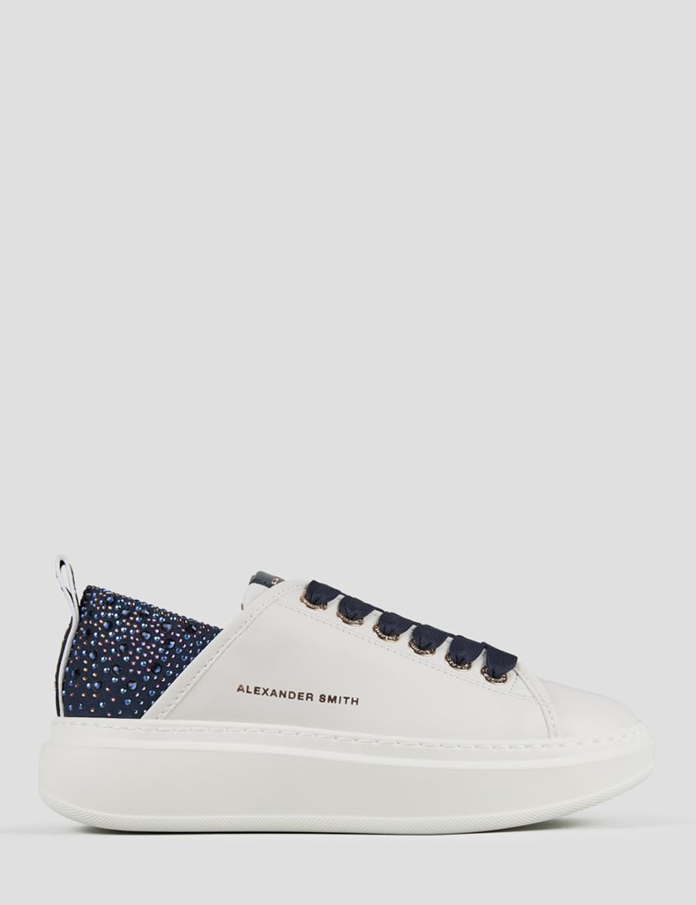 Sneakers Wembley in pelle bianca e tallone blu con strass