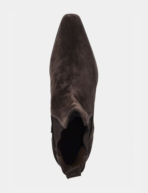 Suede Chelsea boots chocolate