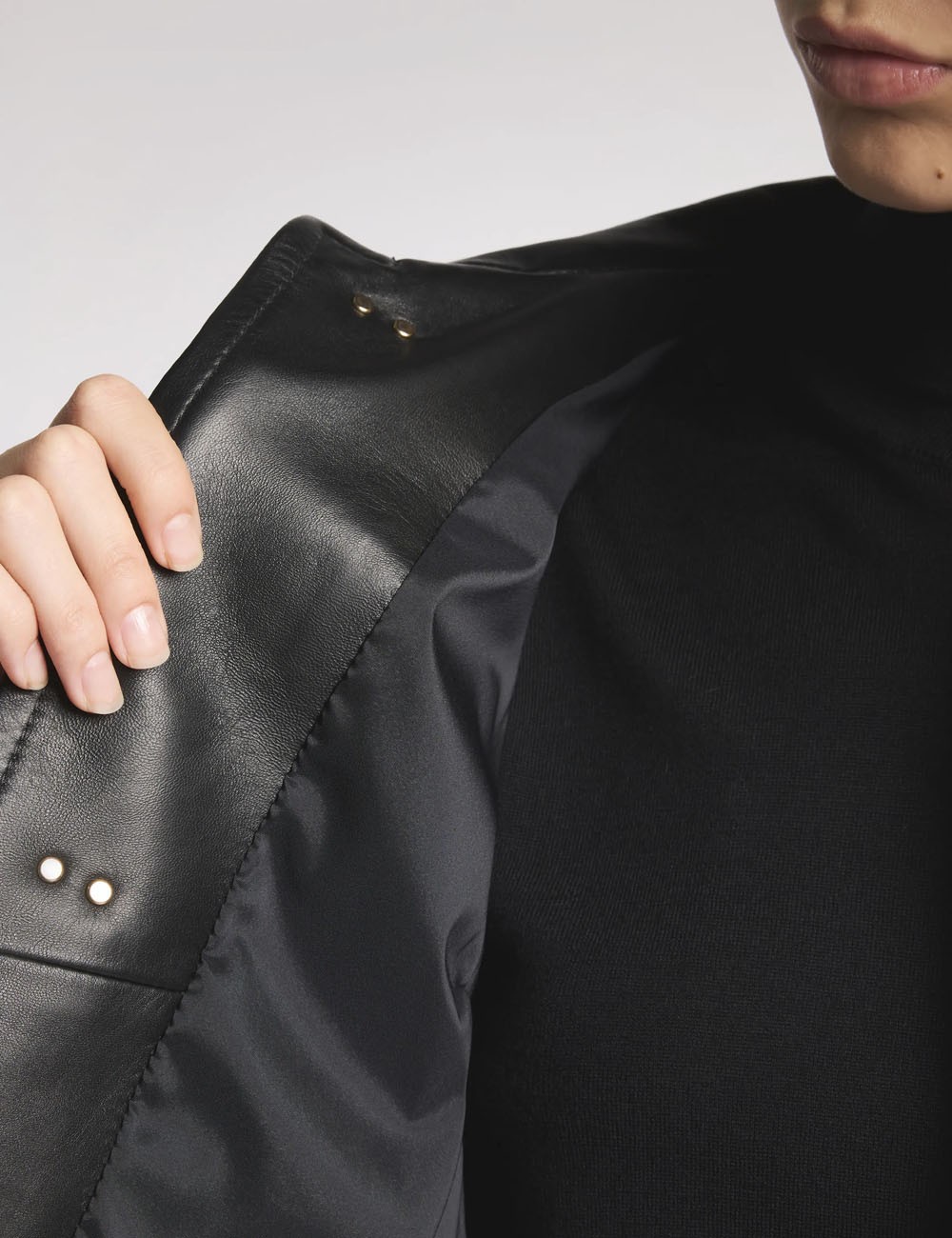 3 Ganci in Nappa Leather black