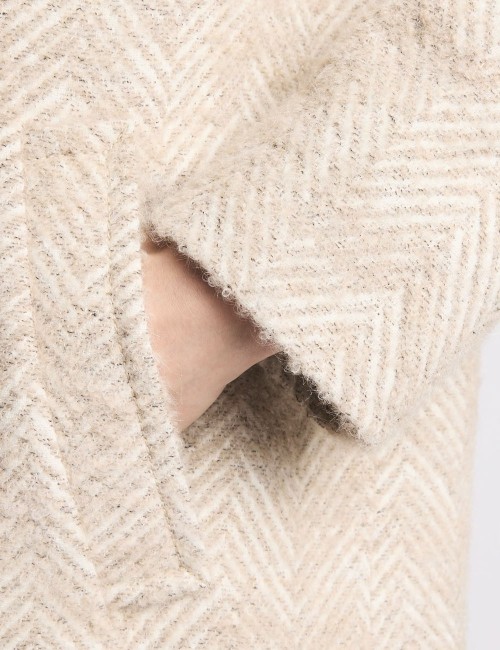 Double Front Coat in Wool and Mohair Herringbone beige