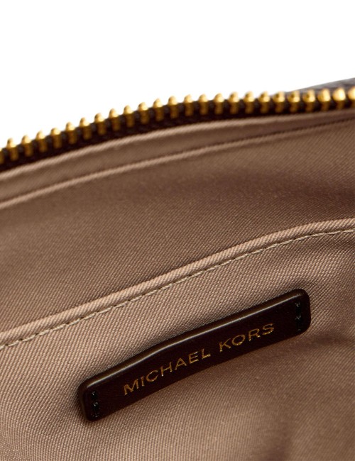 Bryant Medium Pebbled Leather Camera Crossbody Bag chocolate