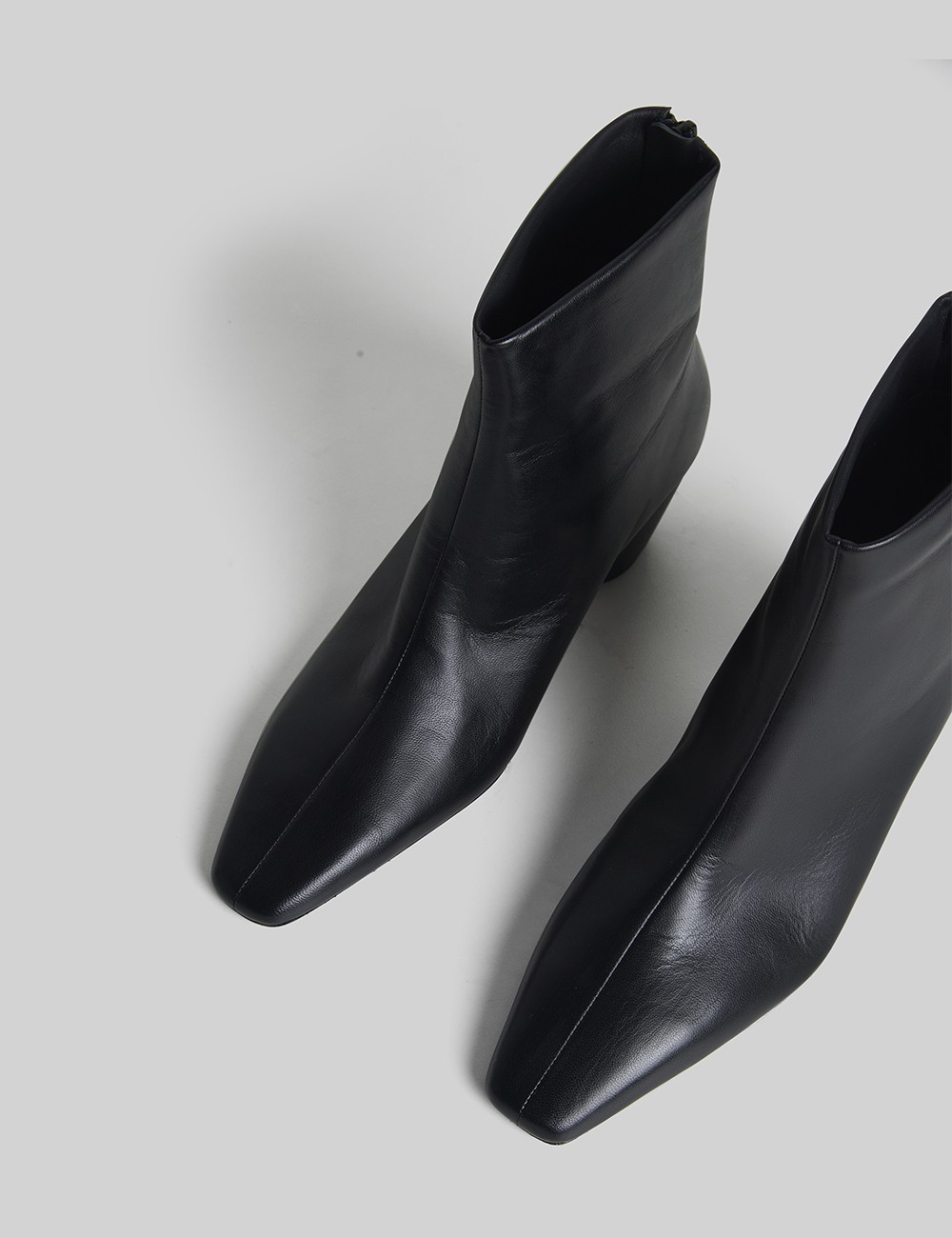 Stivaletto in pelle Beatrice maxime nero