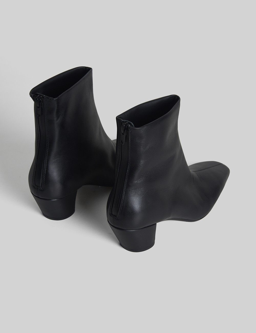 Stivaletto in pelle Beatrice maxime nero