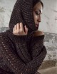 Maglia con scollo v con trecce e cristalli wenge