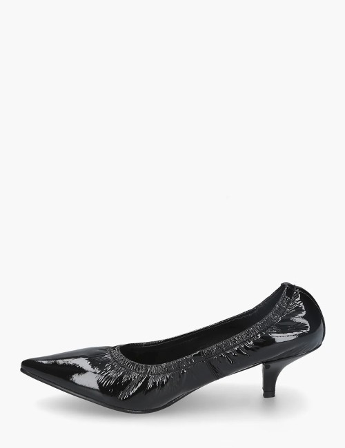 Pump in vernice Lory Nero