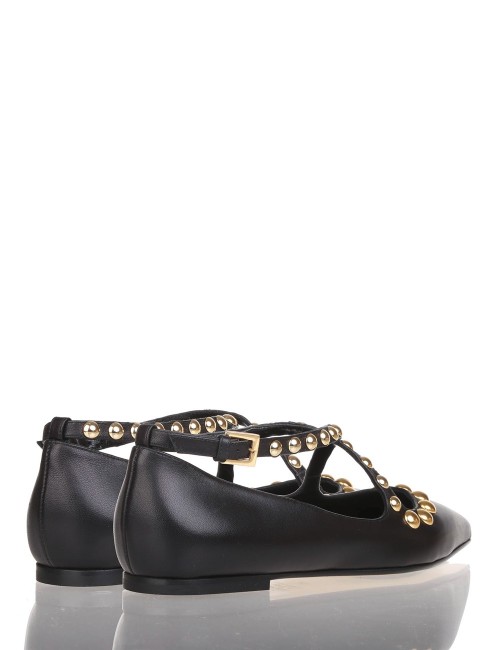 Ballerina in nappa con borchie Isa nera