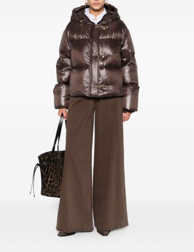3 Ganci in Down brown